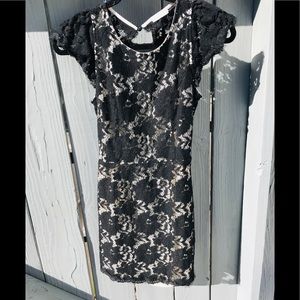 San Joy Black / Cream Backless Lace Dress